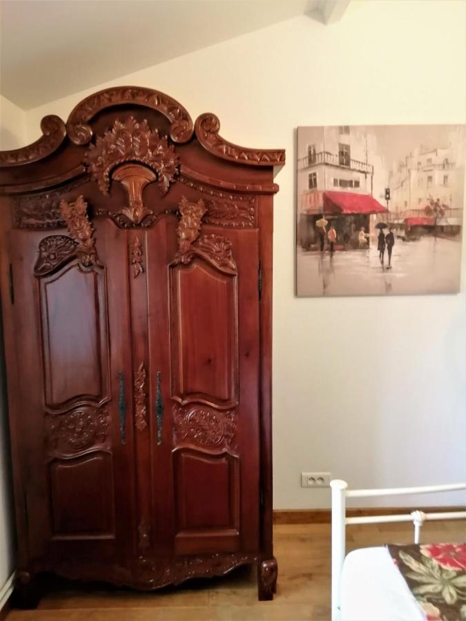 Le Grand Chemin De La Vie Bed & Breakfast Montcaret Exterior photo