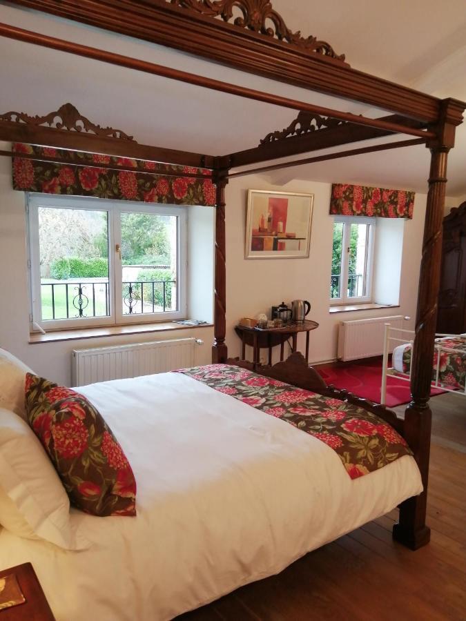 Le Grand Chemin De La Vie Bed & Breakfast Montcaret Exterior photo