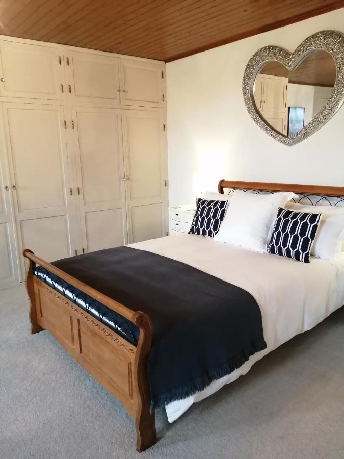 Le Grand Chemin De La Vie Bed & Breakfast Montcaret Exterior photo